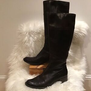 Barn Crown Dark Brown side zip 1.5”block heel  Leather Knee-high boots Sz 40 9.5